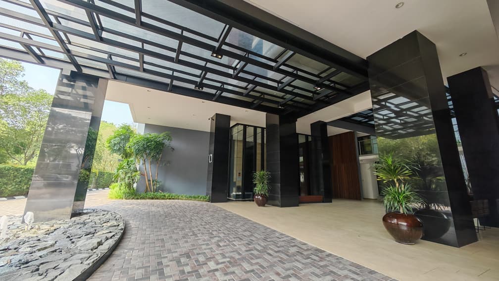 🏡 WaterEdge Apartments High Floor Seaview Unit | Level 27 + Fully Furnished + Spacious Layout! · Property image 6
