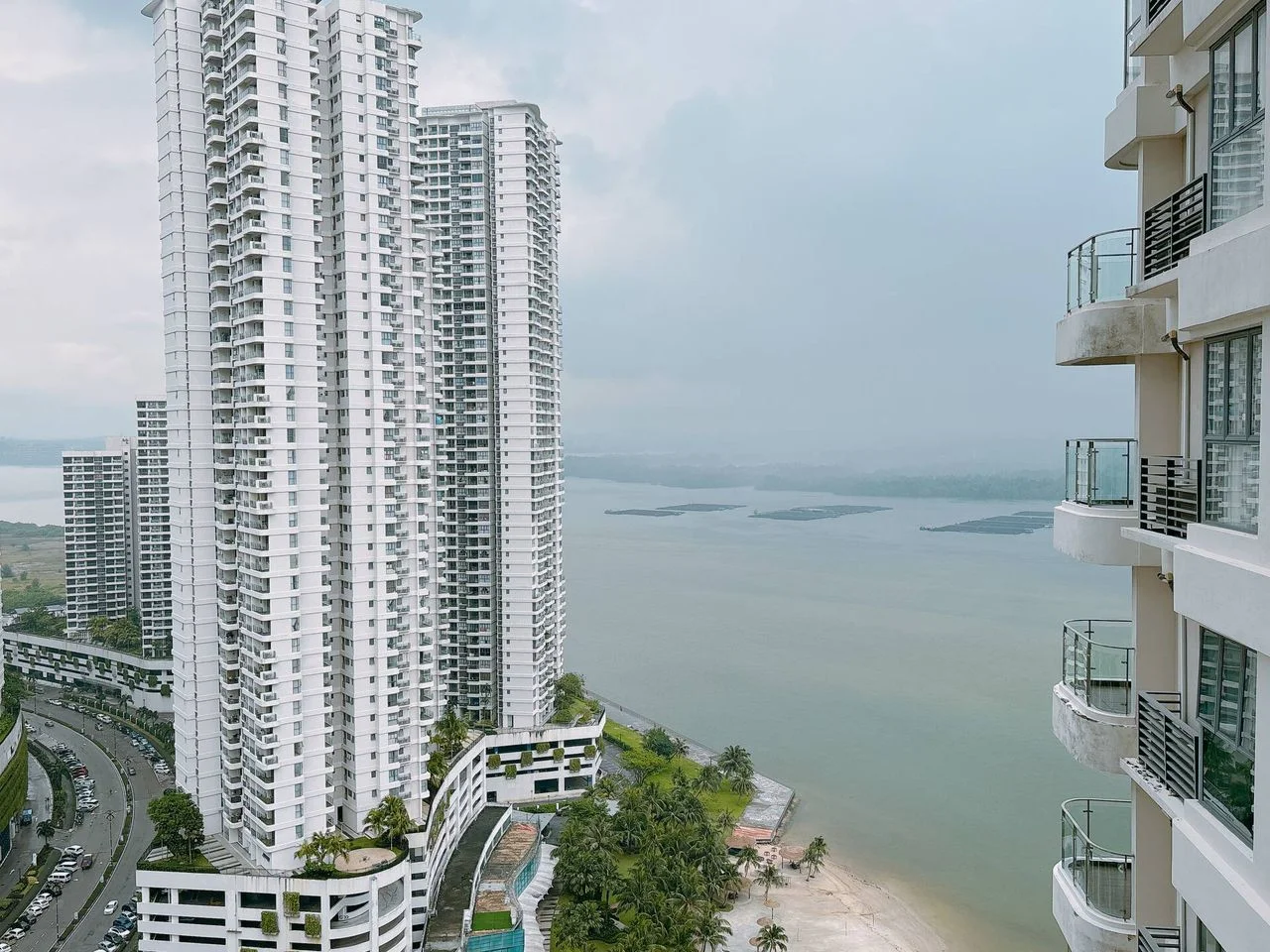 🏡 Royal Strand @ Country Garden Danga Bay | High Floor Seaview · Property image 3