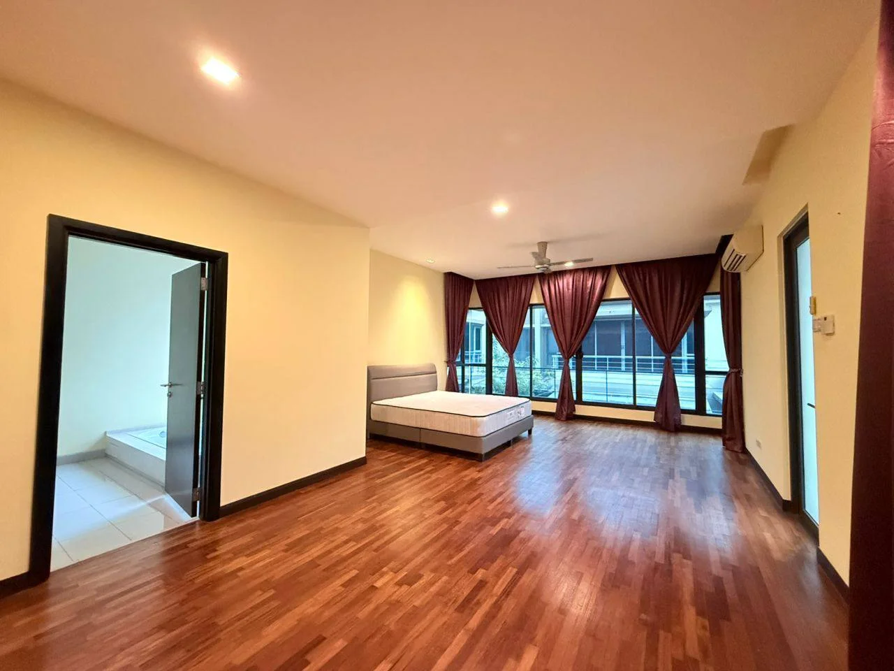 Jalan Pendas 2 Storey Semi-D For Sale · Property image 3