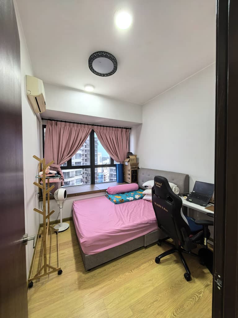 🏡 Royal Strand @ Country Garden Danga Bay | 2B2B · Property image 3