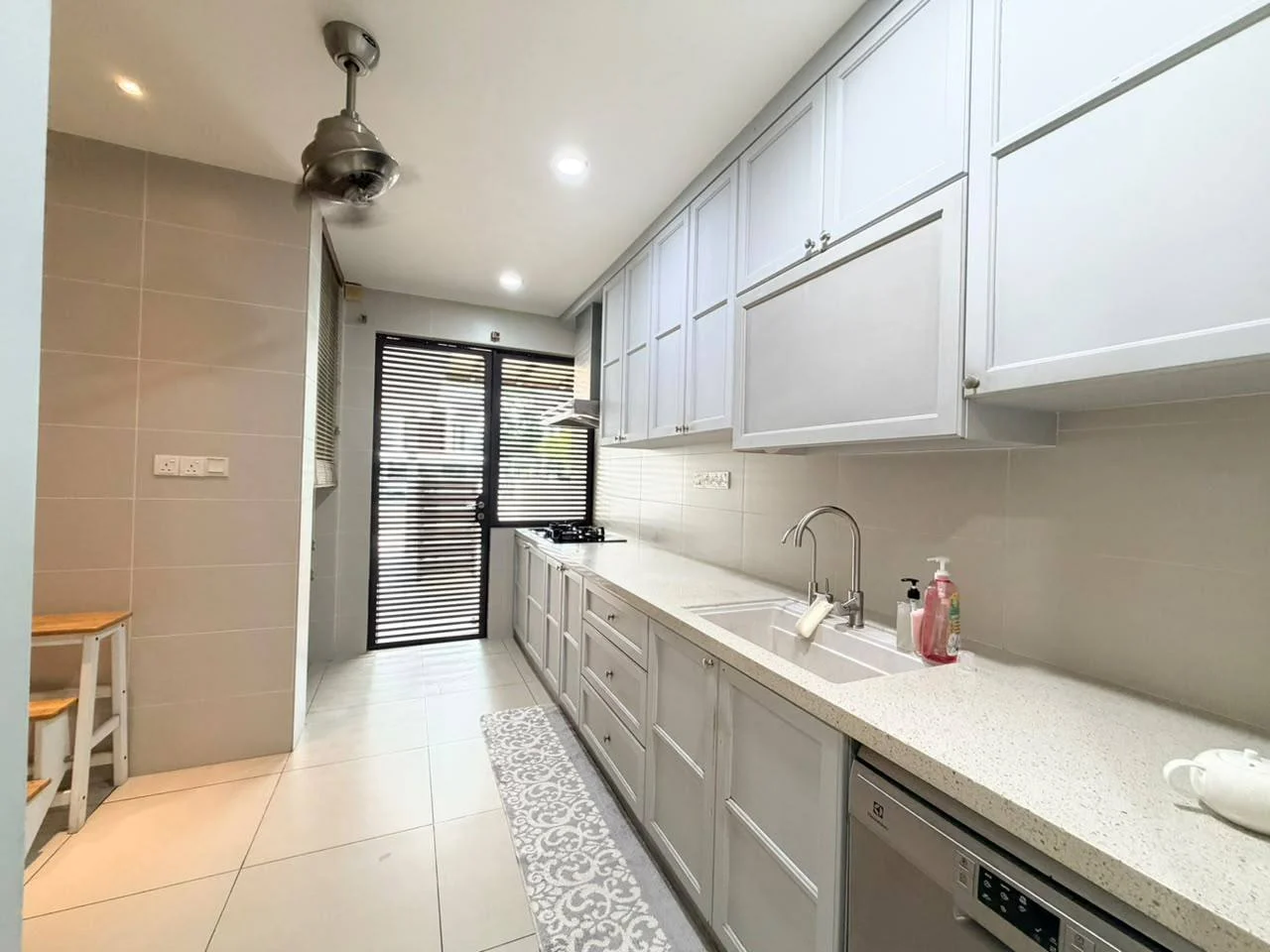 Serenity Park @ East Ledang 2 Storey Semi-D End Lot · Property image 7