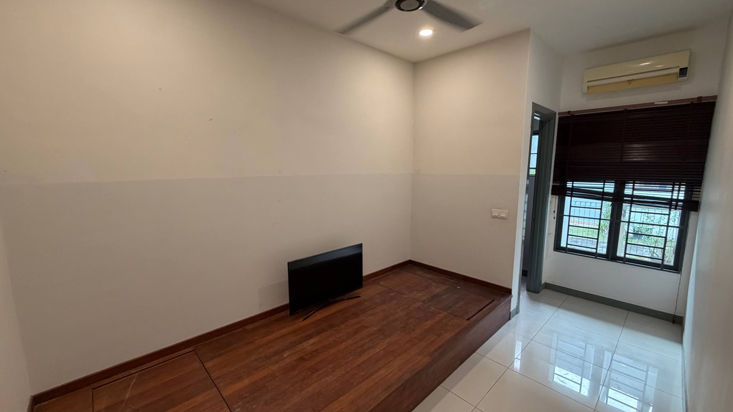 East Ledang Jalan Hang Lekir 双层 Super Link · Property image 4