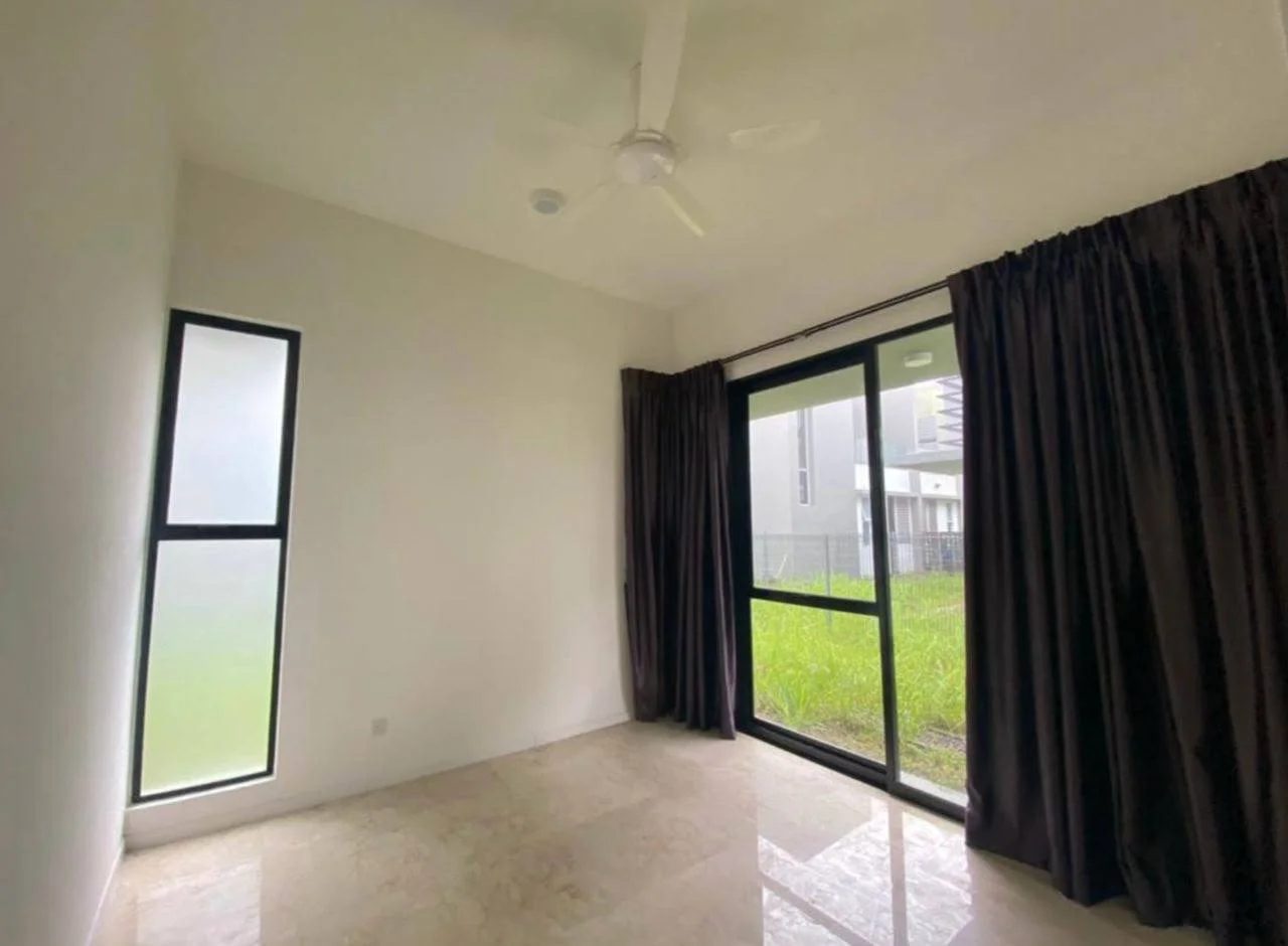 🏡 East Ledang Inspiration Park 豪华双层半独立式洋房 | 45' x 90' 宽敞地段 · 房产图片 8