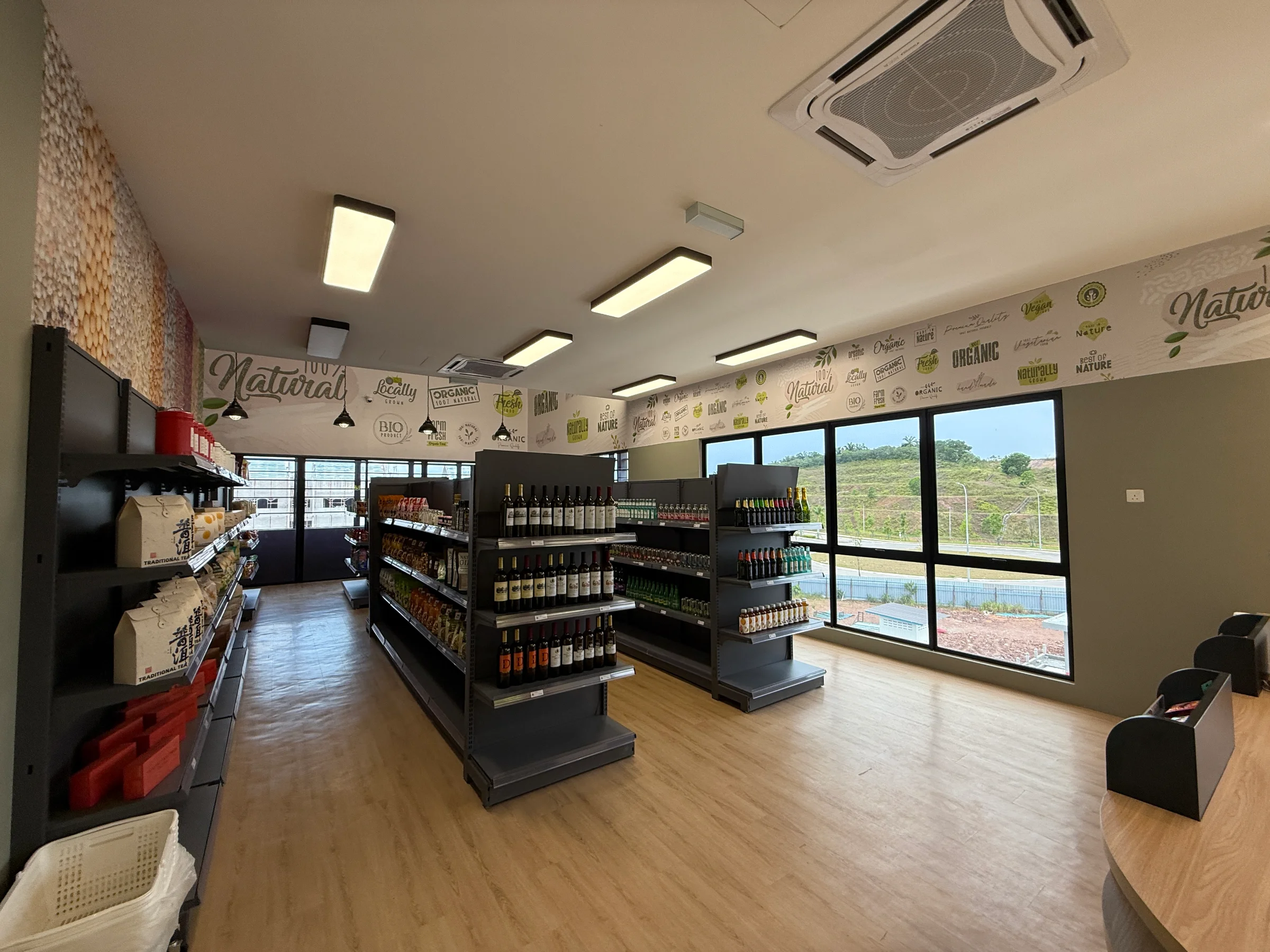 AURORA AVENUE 商业店铺 · 项目照片 12
