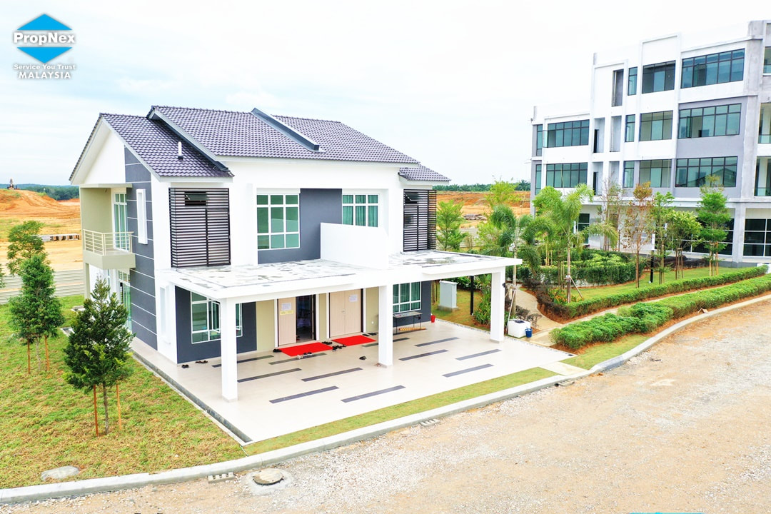 Bandar Layangkasa Terrace House